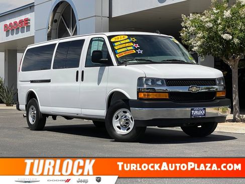 Used 2024 Chevrolet Express 3500 LT w/ LT Preferred Equipment Group RWD image 1