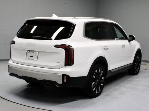 Used 2024 Kia Telluride SX Prestige AWD/4WD image 12
