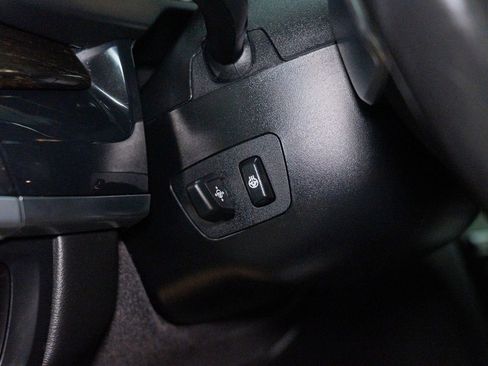 Used 2018 BMW X5 xDrive50i w/ M Sport Package image 22