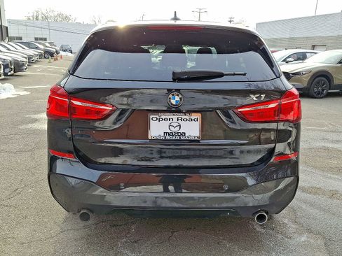 Used 2017 BMW X1 xDrive28i image 5