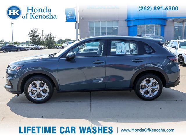 Used 2025 Honda HR-V LX image 2