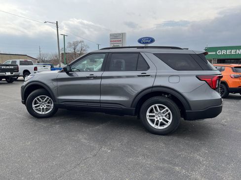 New 2026 Ford Explorer Active AWD/4WD image 10