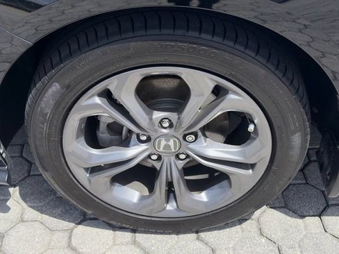 Used 2024 Honda Accord EX image 18