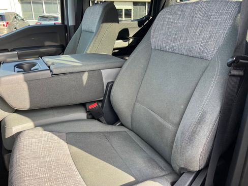 Used 2023 Ford F150 XLT w/ Trailer Tow Package image 17