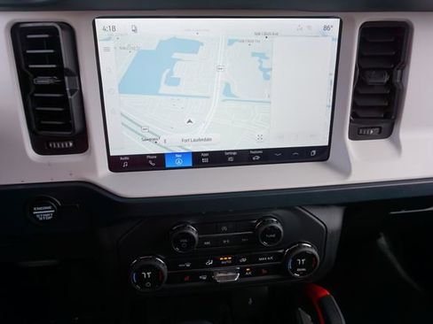 New 2026 Ford Bronco Heritage Edition AWD/4WD image 4