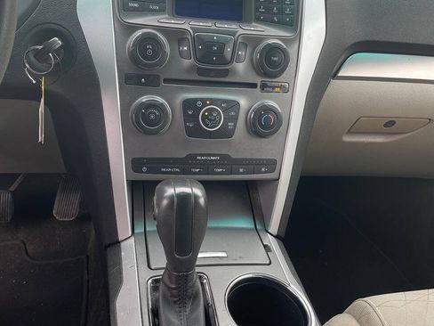 Used 2014 Ford Explorer 4WD image 16