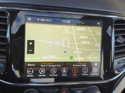 Used 2021 Jeep Grand Cherokee Limited w/ Trailer Tow Group IV image 19