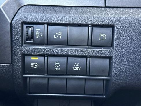 Used 2025 Toyota 4Runner TRD Off-Road image 21