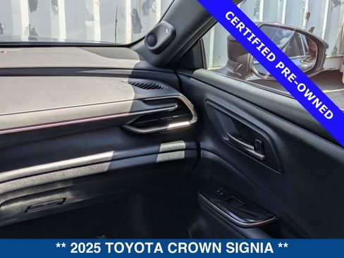 Used 2025 Toyota Crown Signia w/ Advanced Technology Package AWD/4WD image 18