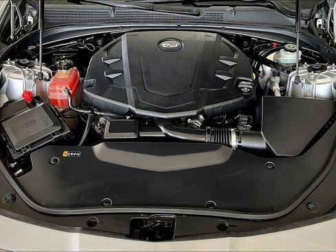 Used 2019 Cadillac CTS Luxury RWD image 10