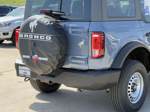 New 2025 Ford Bronco 4-Door AWD/4WD image 41