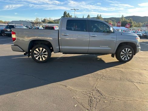 Used 2019 Toyota Tundra Limited w/ Limited Premium Package image 4