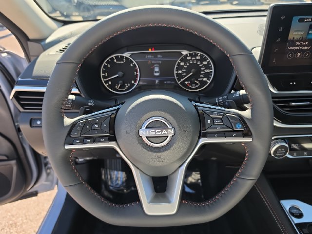 New 2026 Nissan Altima 2.5 SR w/ SR Premium Package FWD image 29