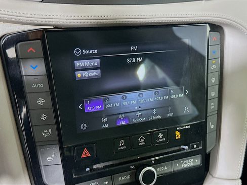 Used 2023 INFINITI QX50 Luxe w/ Cargo Package AWD/4WD image 19