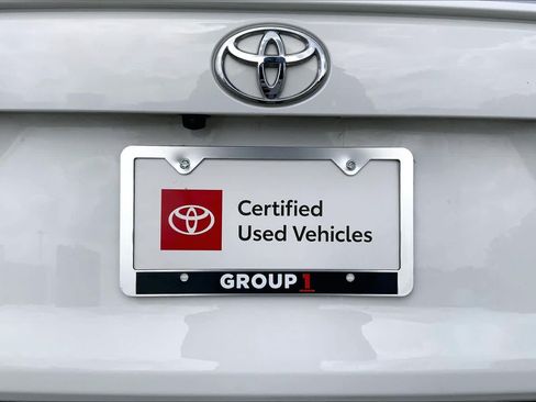 Used 2025 Toyota RAV4 LE AWD/4WD image 10