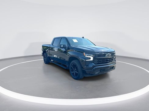Used 2026 Chevrolet Silverado 1500 RST AWD/4WD image 2