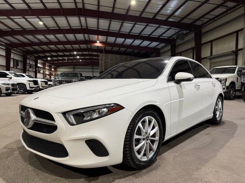 Used 2021 Mercedes-Benz A 220 w/ Premium Package image 9