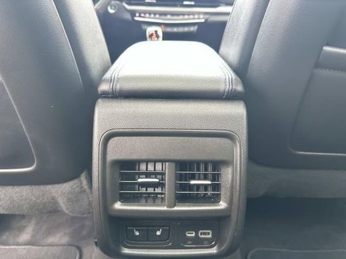 Used 2024 Cadillac XT4 Sport AWD/4WD image 14