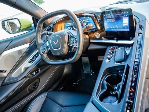 Used 2024 Chevrolet Corvette Stingray w/ Z51 Performance Package image 13