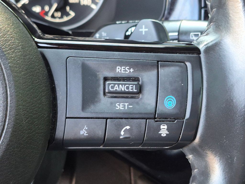 Used 2023 Nissan Pathfinder SV w/ SV Premium Package AWD/4WD image 16