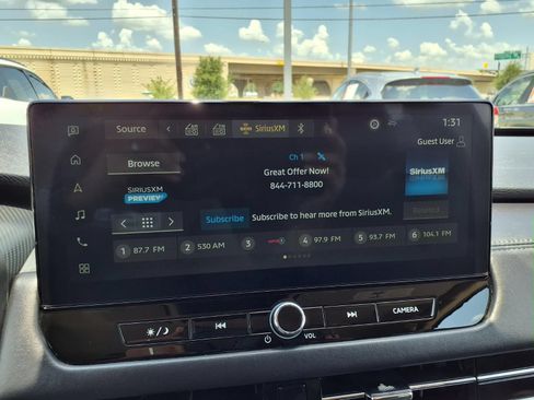 Used 2025 Mitsubishi Outlander SE AWD/4WD image 19