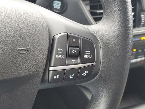 Used 2020 Ford Escape SE image 16