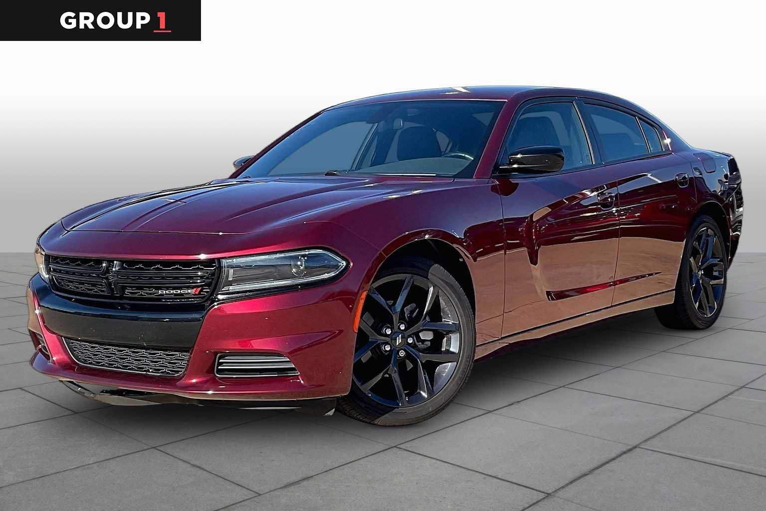 Used 2022 Dodge Charger SXT w/ Blacktop Package RWD image 1