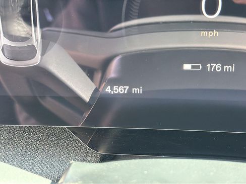 Used 2025 Lucid Air Touring AWD/4WD image 11
