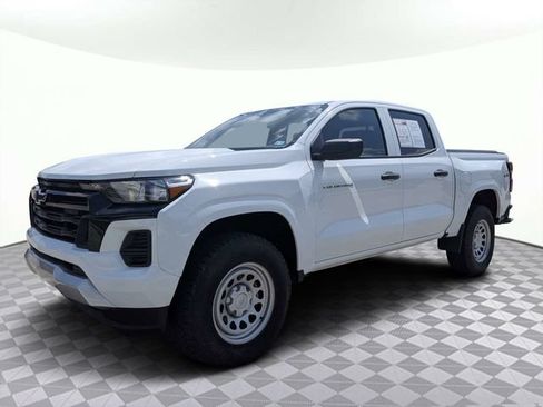 Used 2023 Chevrolet Colorado W/T w/ WT Convenience Package II AWD/4WD image 8
