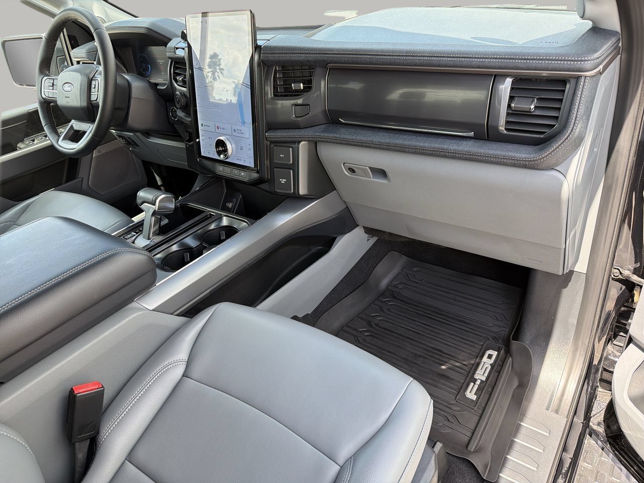 Used 2025 Ford F150 Lightning Flash AWD/4WD image 11