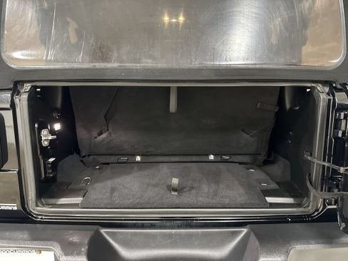 Used 2019 Jeep Wrangler Sport AWD/4WD image 23