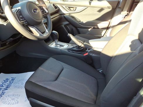 Used 2023 Subaru Impreza Premium image 12