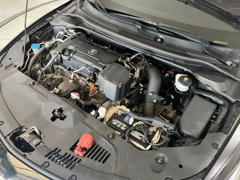 Used 2019 Acura ILX w/ Technology Package FWD image 11