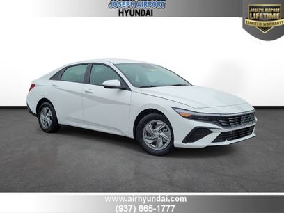 New 2026 Hyundai Elantra SE