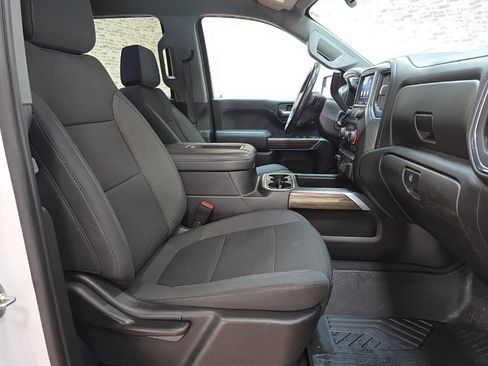 Used 2021 Chevrolet Silverado 1500 LT Trail Boss w/ Convenience Package II image 12