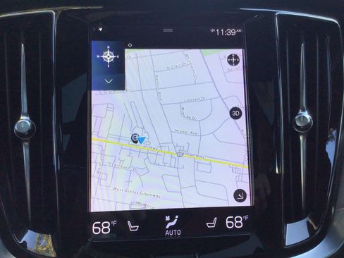 Used 2022 Volvo S60 B5 R-Design w/ Protection Package Premier image 24