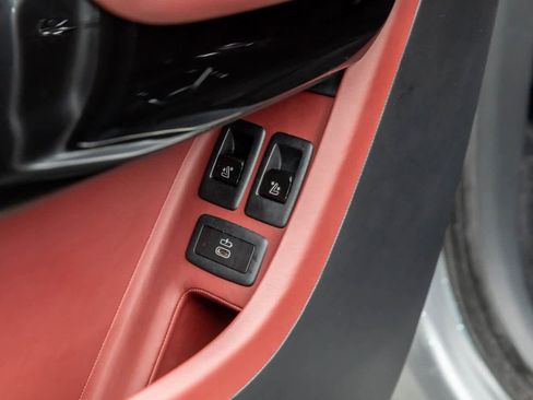 Used 2022 Rolls-Royce Cullinan image 54