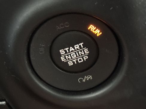 Certified 2020 Jeep Gladiator Rubicon image 32