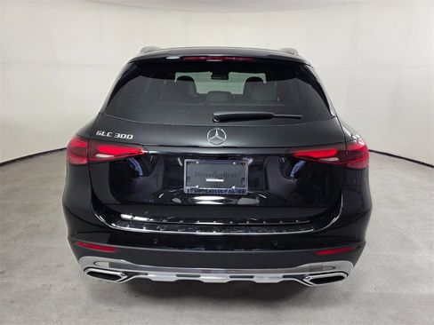 New 2026 Mercedes-Benz GLC 300 image 5