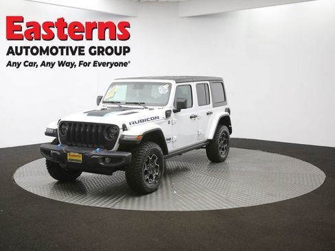 Used 2022 Jeep Wrangler Unlimited Rubicon 4xe w/ Cold Weather Group AWD/4WD image 55
