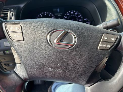 Used 2009 Lexus LS 460 4dr Sedan image 11