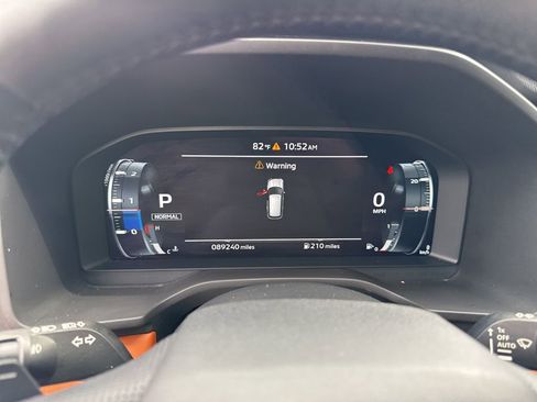 Used 2022 Mitsubishi Outlander SEL AWD/4WD image 25