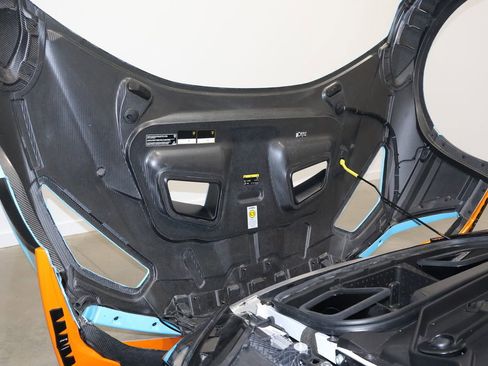 Used 2021 Lamborghini Huracan STO image 36