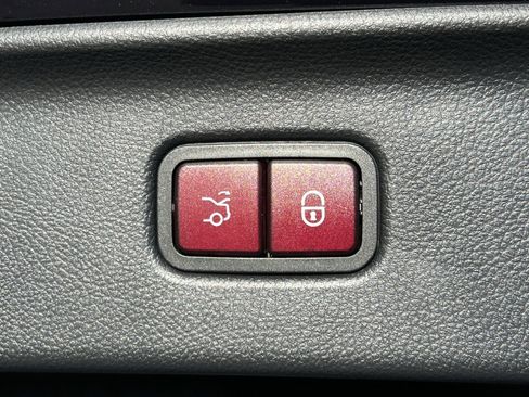 New 2026 Mercedes-Benz S 580 4MATIC Sedan image 25