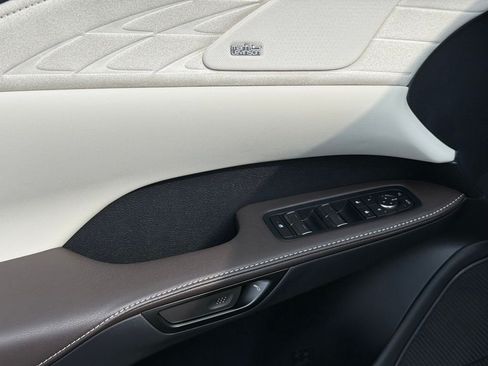 New 2026 Lexus RX 350 AWD image 17