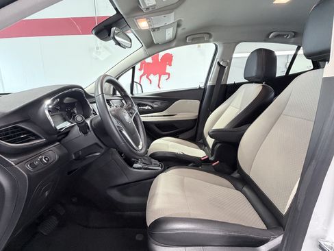 Used 2018 Buick Encore Preferred FWD image 13