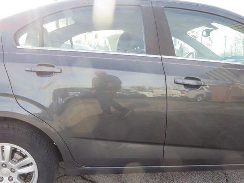 Used 2016 Chevrolet Sonic LT image 47