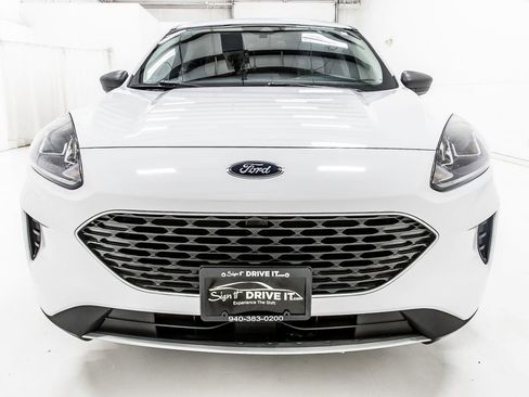 Used 2022 Ford Escape SE AWD/4WD image 10