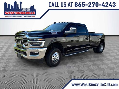 Used 2025 RAM 3500 Big Horn AWD/4WD image 1