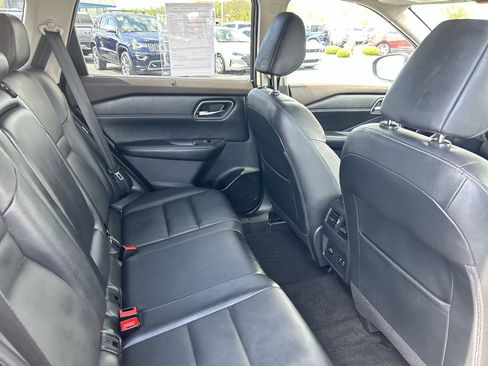 Used 2021 Nissan Rogue SL AWD/4WD image 17